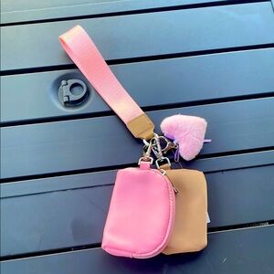 2 Dual pouch key chains